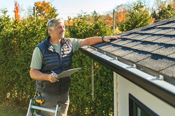 Professional Roof Repair technician working in Ann Arbor, MI